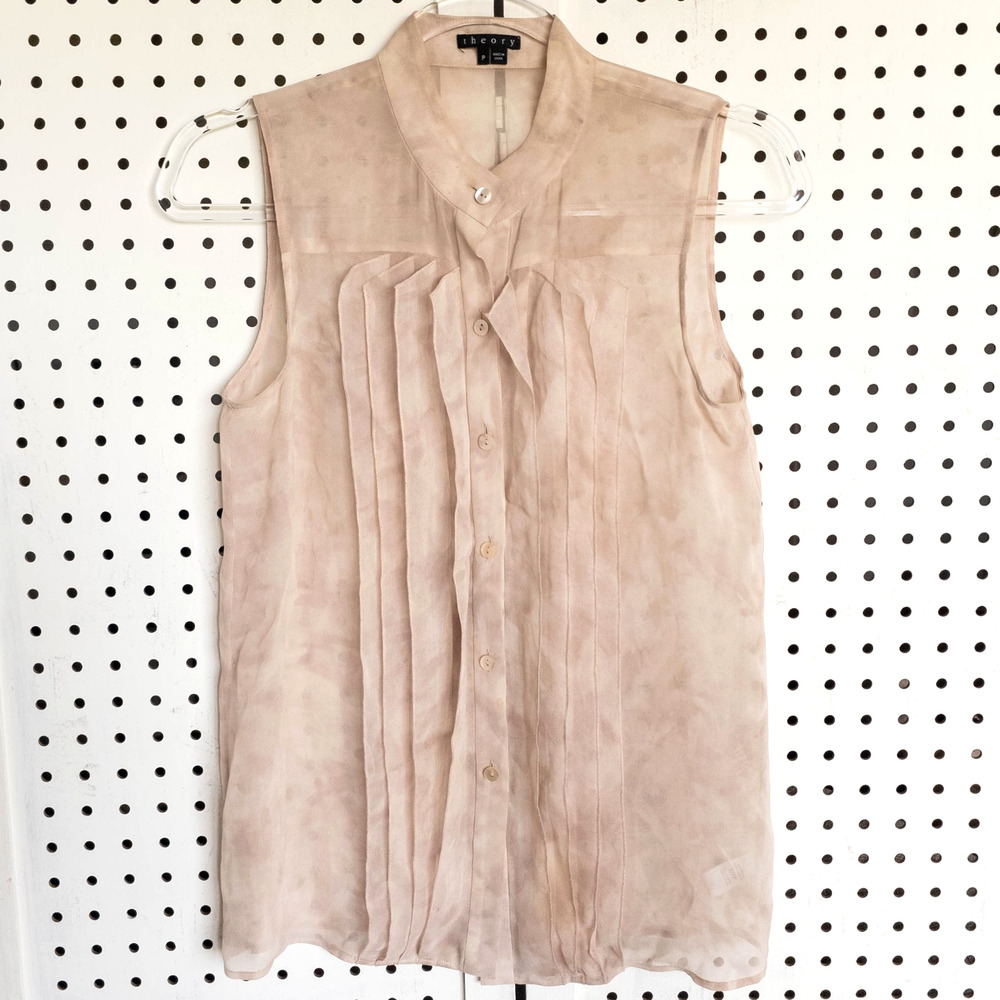 Theory Womens SIZE S Petite Silk Sleeveless Light Pink Beige Button Up Top